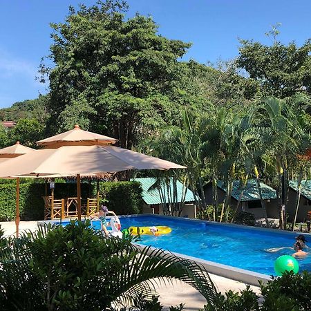 Siam Flora Resort Koh Lanta Bagian luar foto