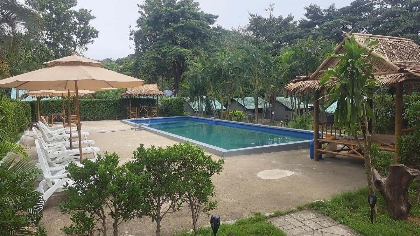 Siam Flora Resort Koh Lanta Bagian luar foto