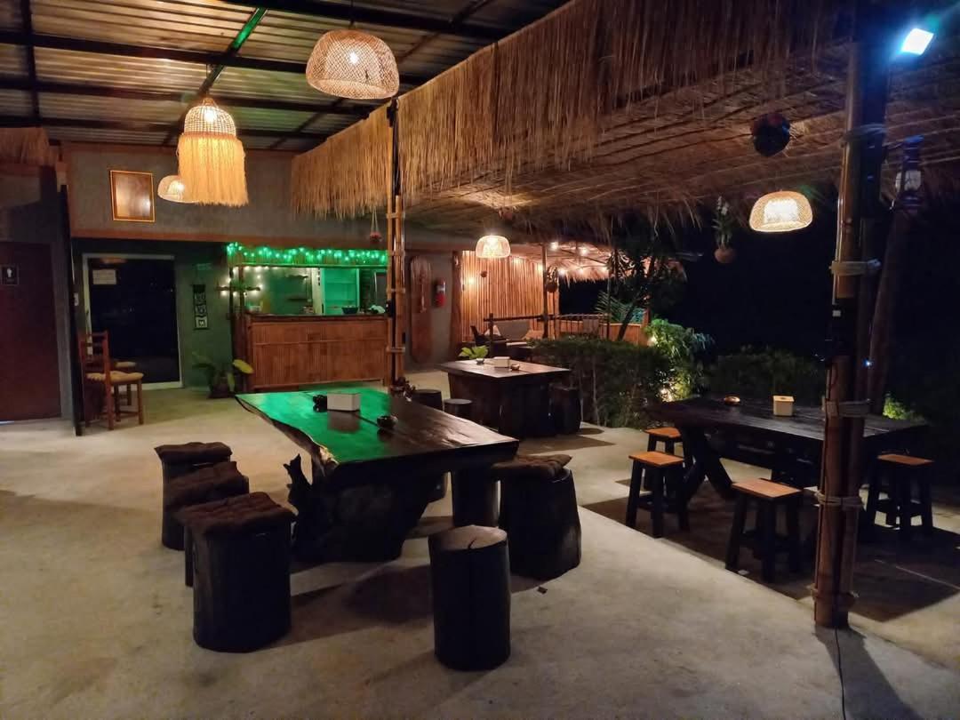 Siam Flora Resort Koh Lanta Bagian luar foto