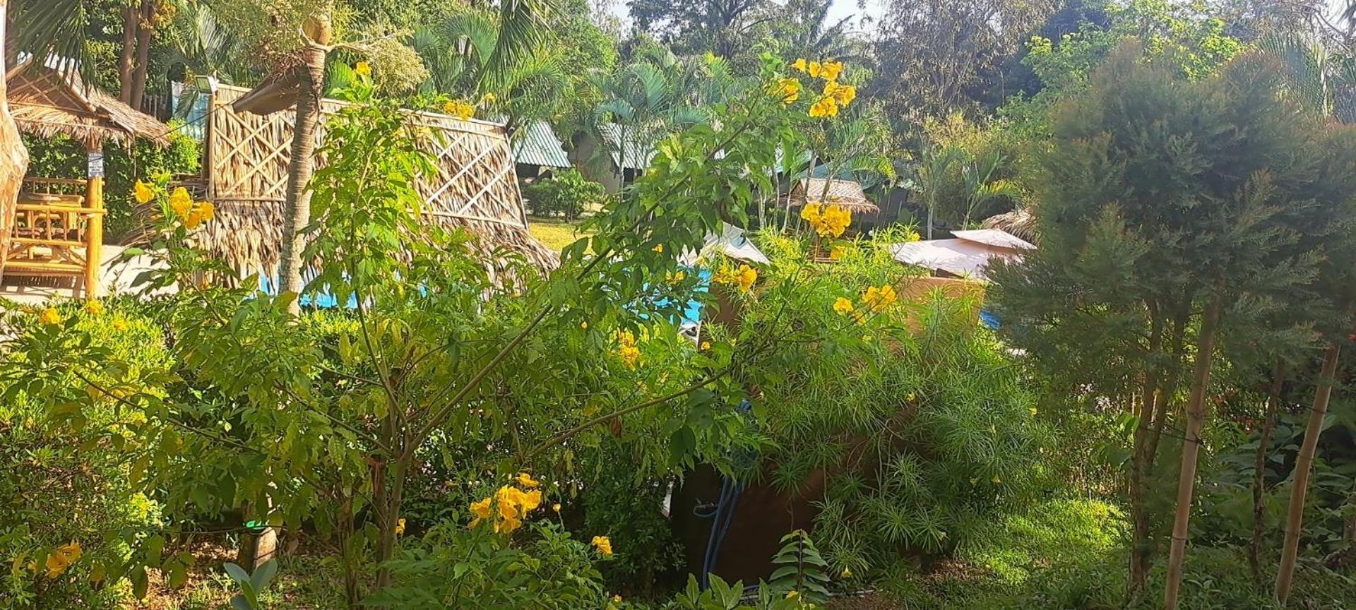 Siam Flora Resort Koh Lanta Bagian luar foto